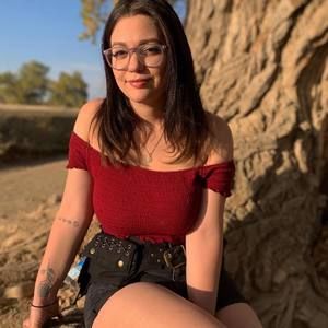 Meet your Posher, Jenny